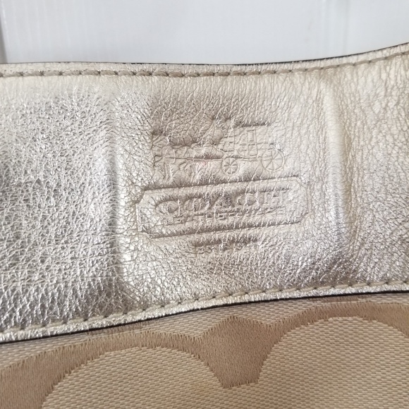 Authentic Coach purse - Picture 2 of 3